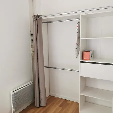Maison N0 En Plein Centre Rue Gaste 아파트